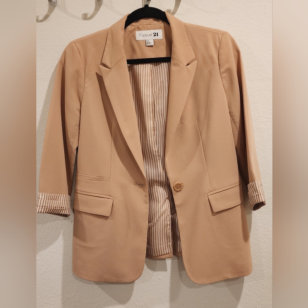Forever 21 tan blazer